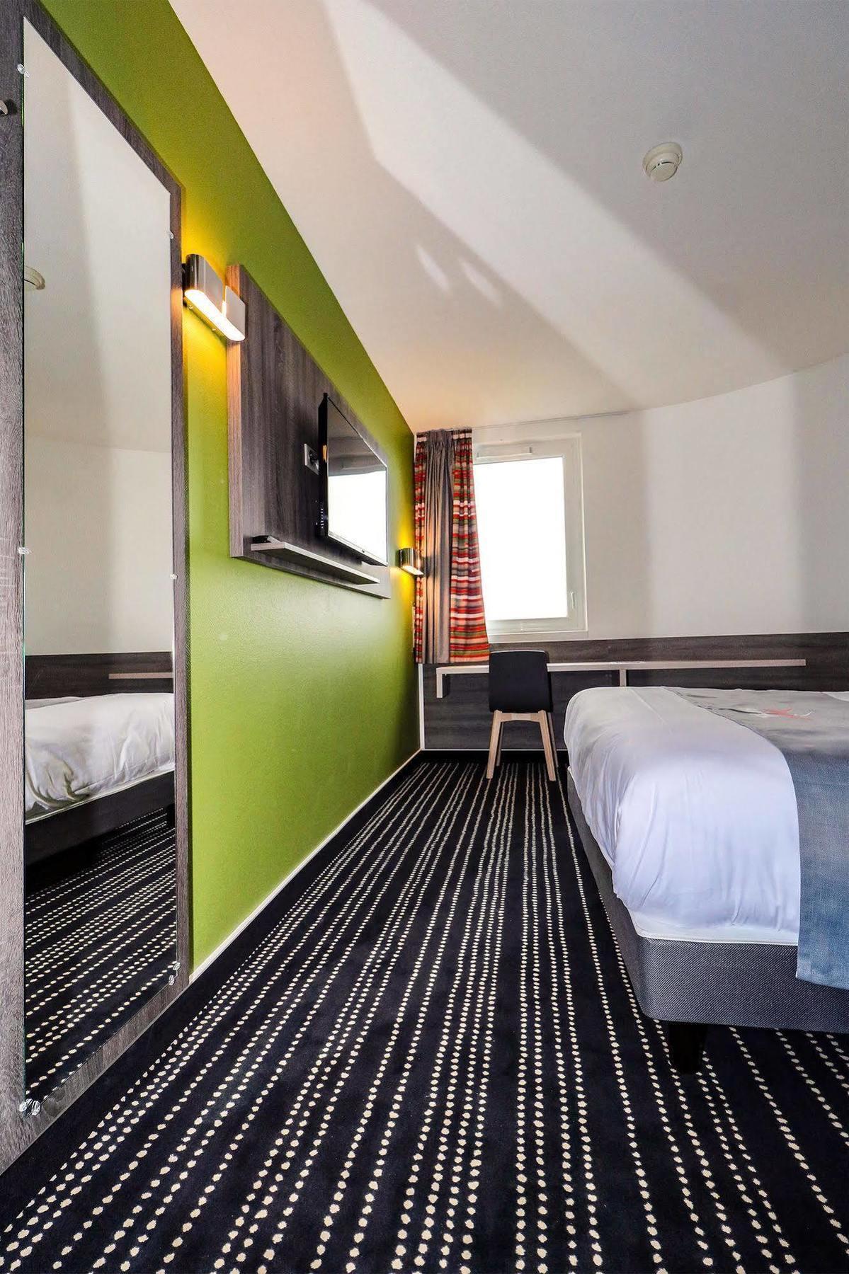 Hotel Arena Toulouse Eksteriør bilde